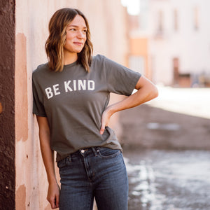 Be Kind Tee - dark grey womens August Ink 